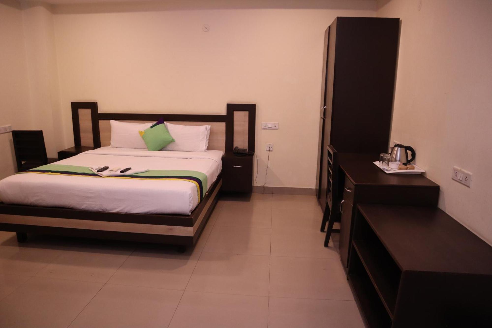 Millennium Plaza Hotel Kammasandra Екстериор снимка