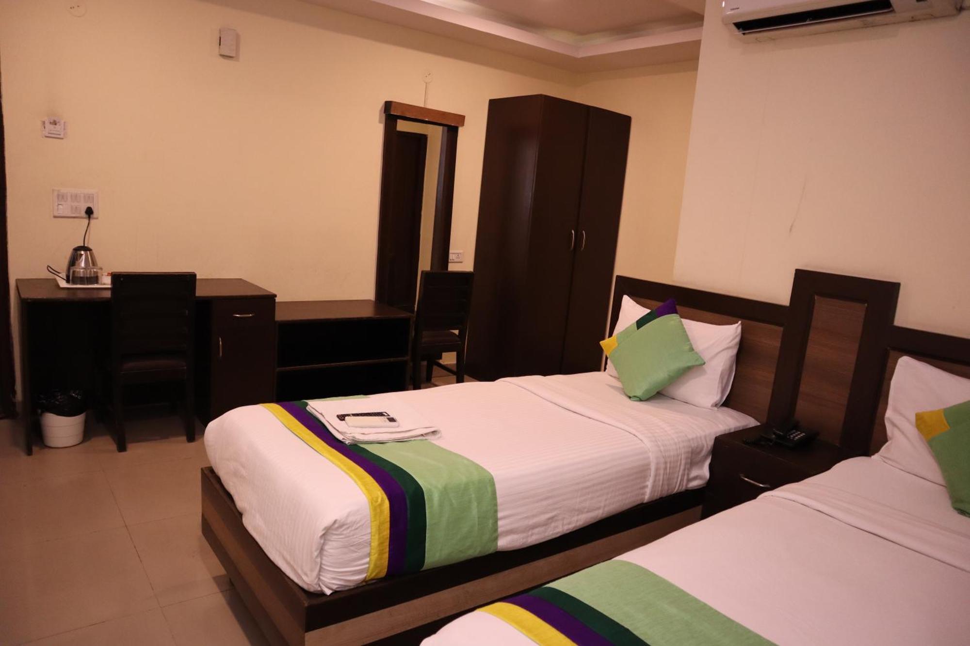 Millennium Plaza Hotel Kammasandra Екстериор снимка