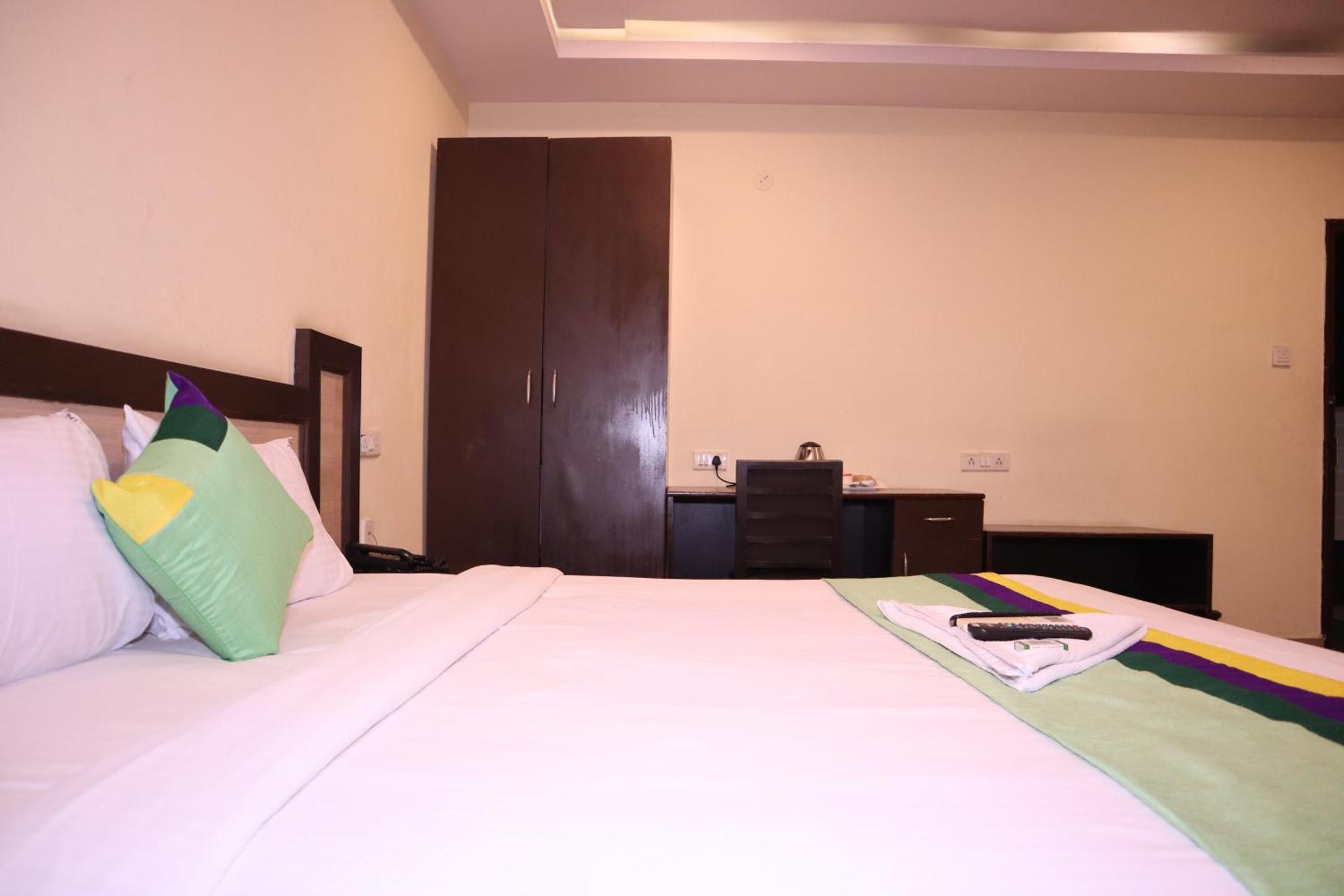 Millennium Plaza Hotel Kammasandra Екстериор снимка