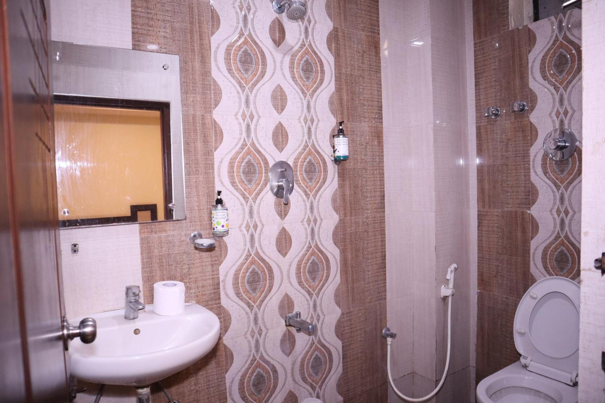 Millennium Plaza Hotel Kammasandra Екстериор снимка