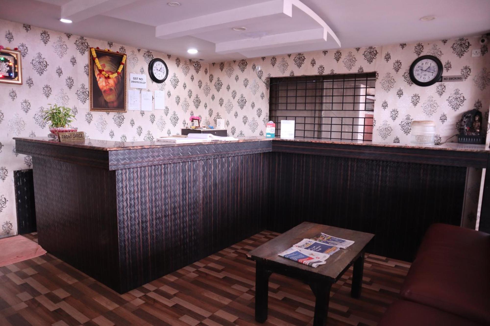 Millennium Plaza Hotel Kammasandra Екстериор снимка